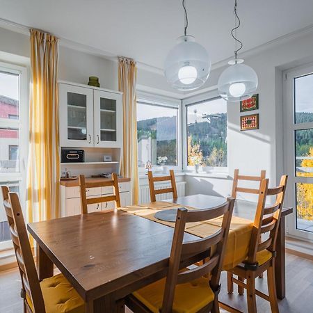 K2 Aparthotel Klinovec Views - Mezonet Apt Loučná pod Klínovcem Eksteriør bilde